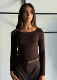 Carica l'immagine nel visualizzatore della galleria, Maglia basic collo barca -ZAHJR

