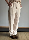 Carica l'immagine nel visualizzatore della galleria, Pantalone PHILIALOFT in misto lino
