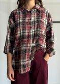 Carica l'immagine nel visualizzatore della galleria, Camicia in flanella a quadri oversize
