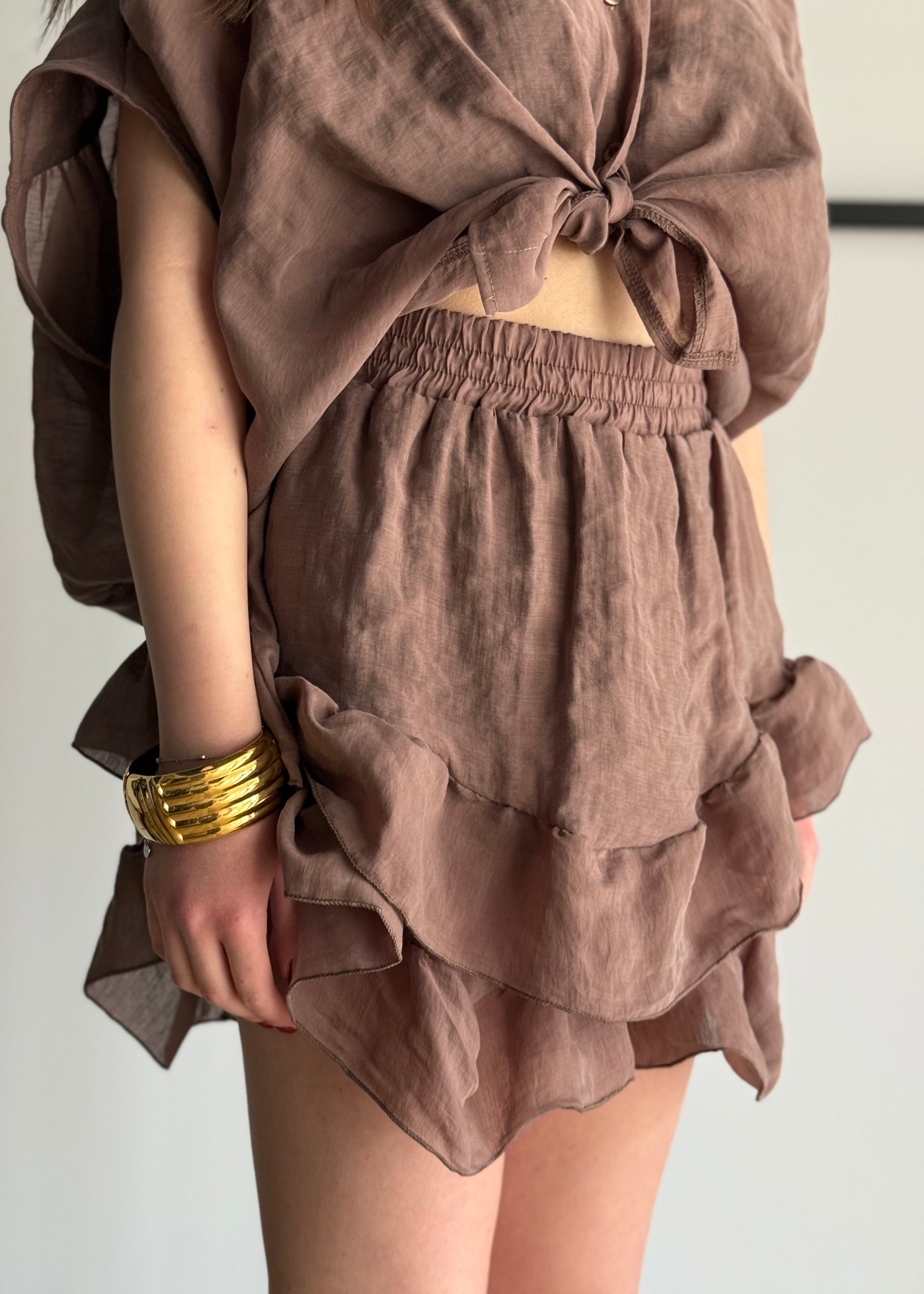 Short KIKISIX con balze