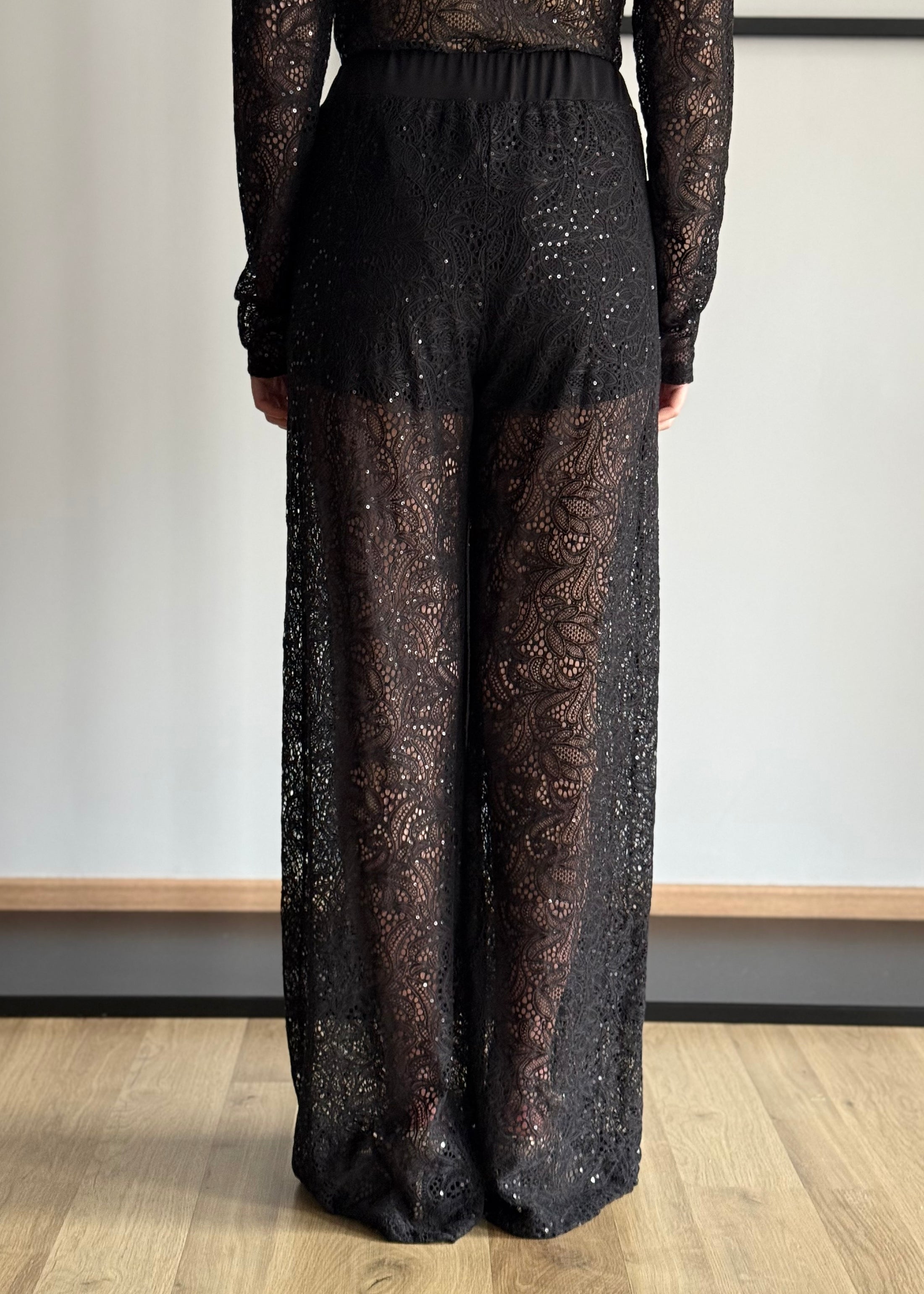 Pantalone ZAHJR in pizzo nero