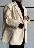Carica l'immagine nel visualizzatore della galleria, Cappotto JUSTWEST oversize
