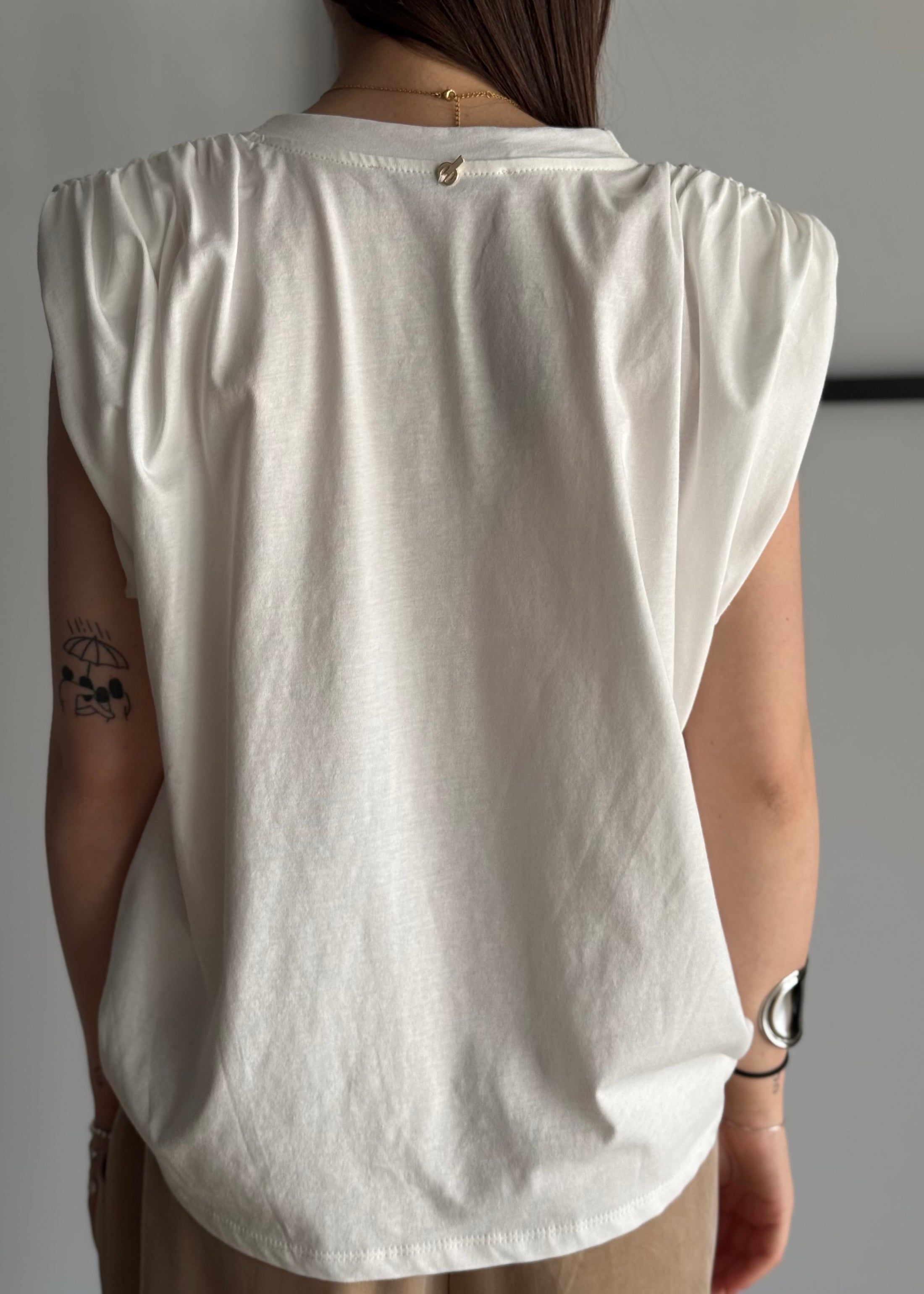 T-shirt PHILIALOFT bianca con spalline strutturate