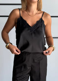 Carica l'immagine nel visualizzatore della galleria, Top lingerie nero con pizzo - ZAHJR
