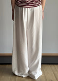 Carica l'immagine nel visualizzatore della galleria, Pantalone palazzo ZAHJR bianco
