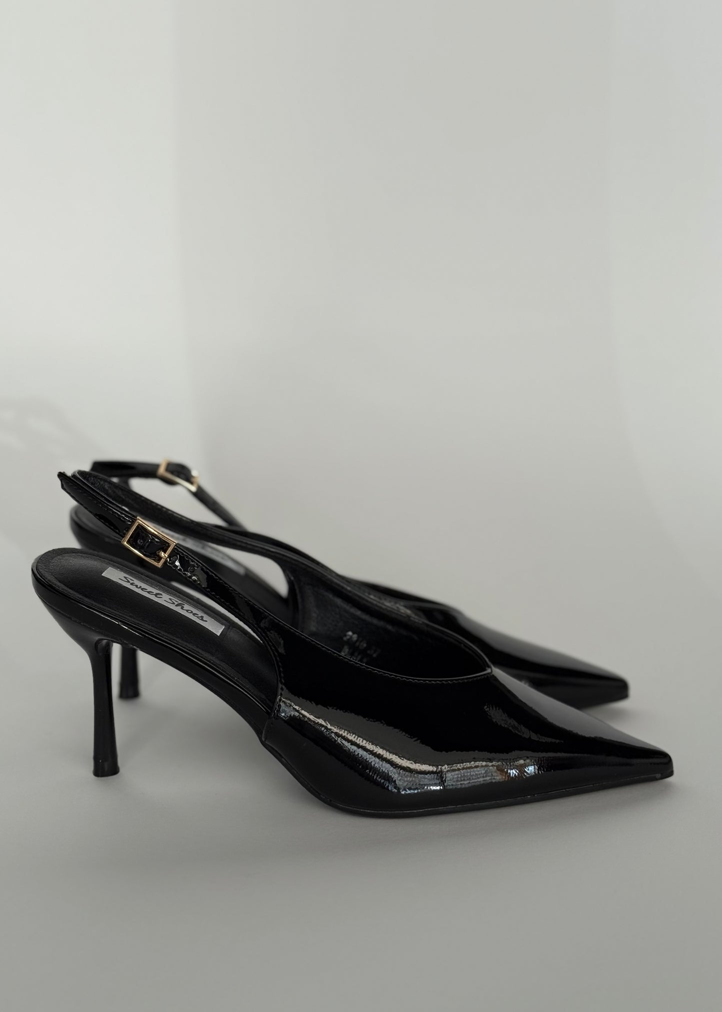 Décolleté slingback vernice