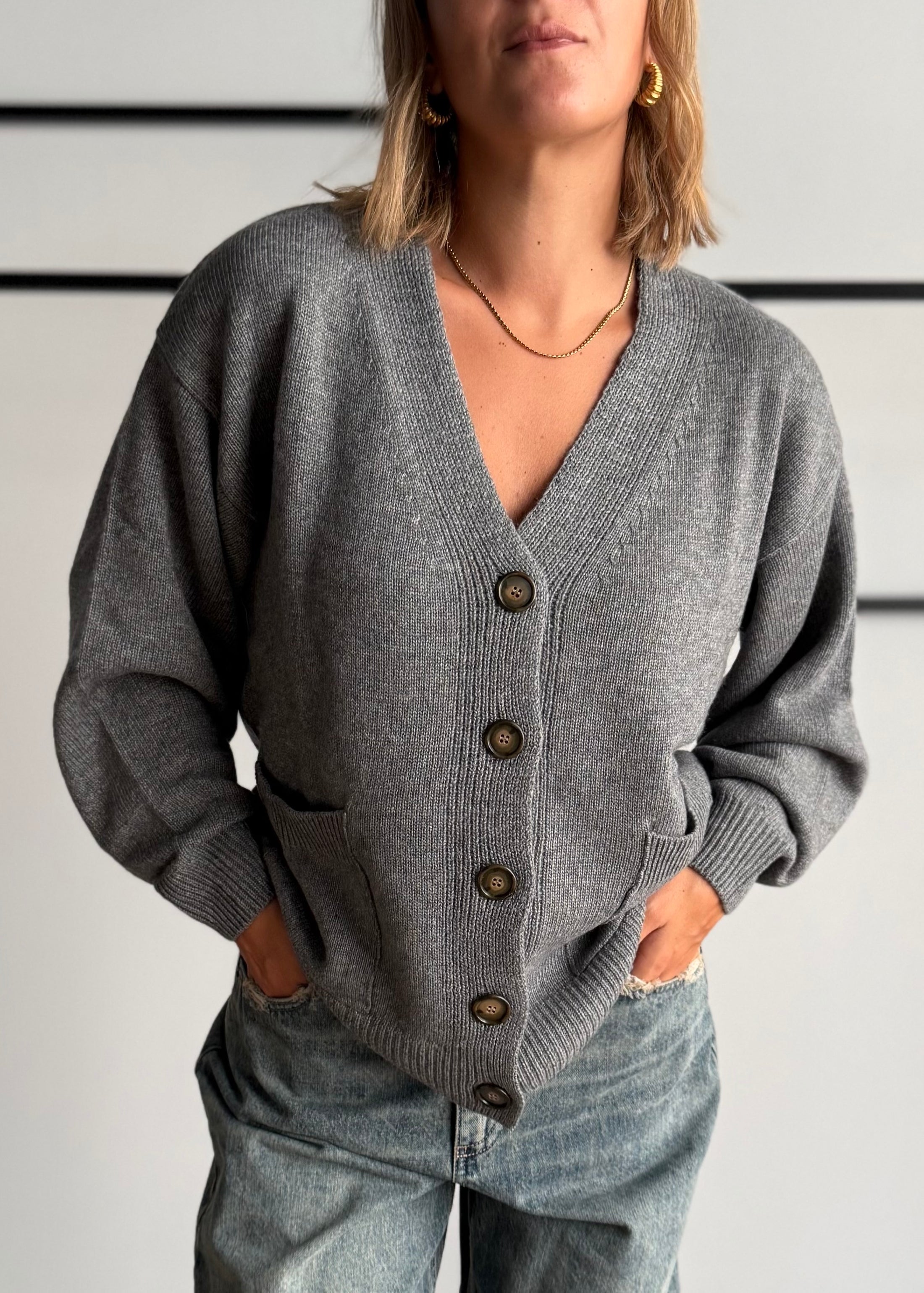 Cardigan over grigio con tasche - KONTATTO