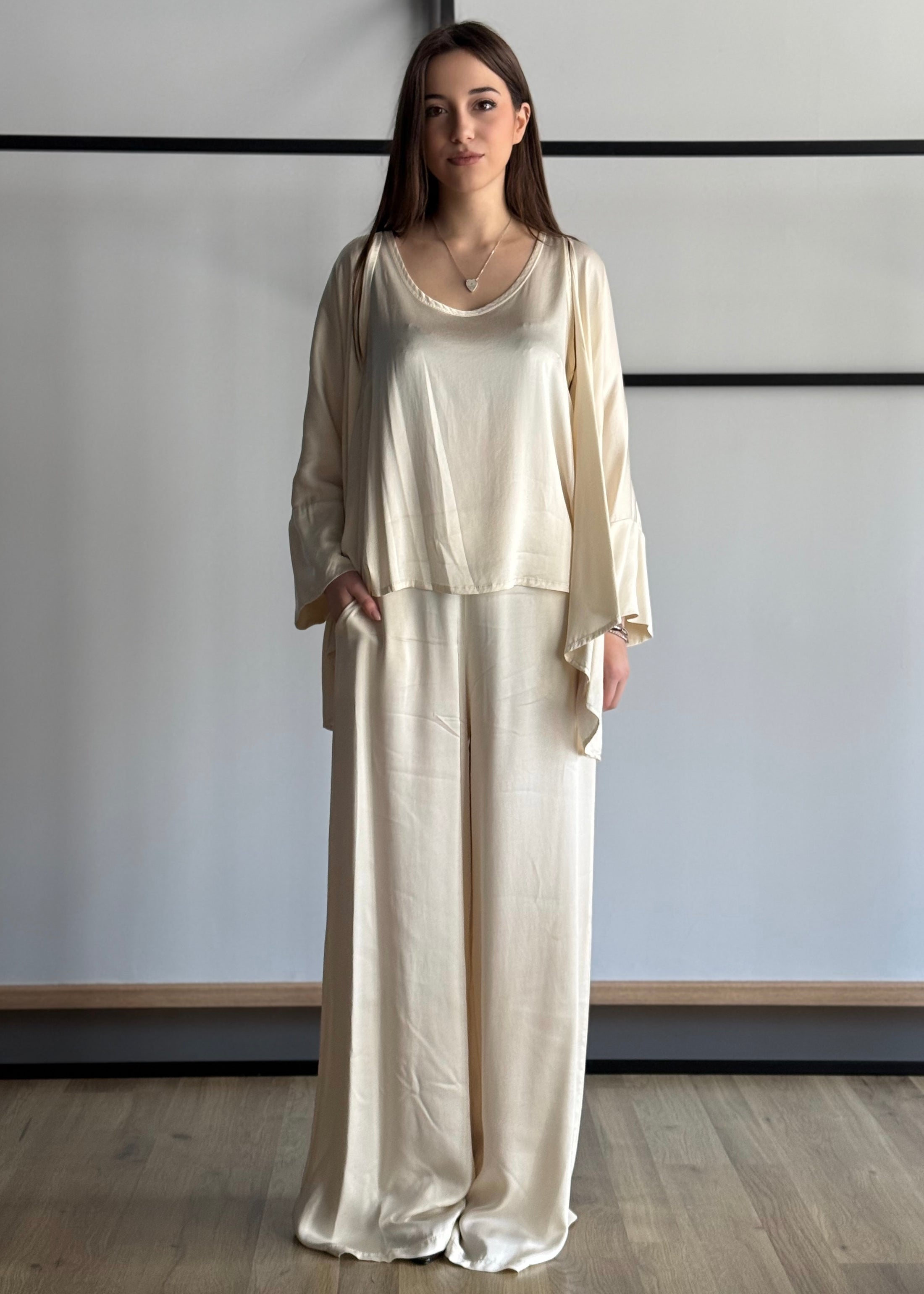 Pantalone ZAHJR a palazzo latte