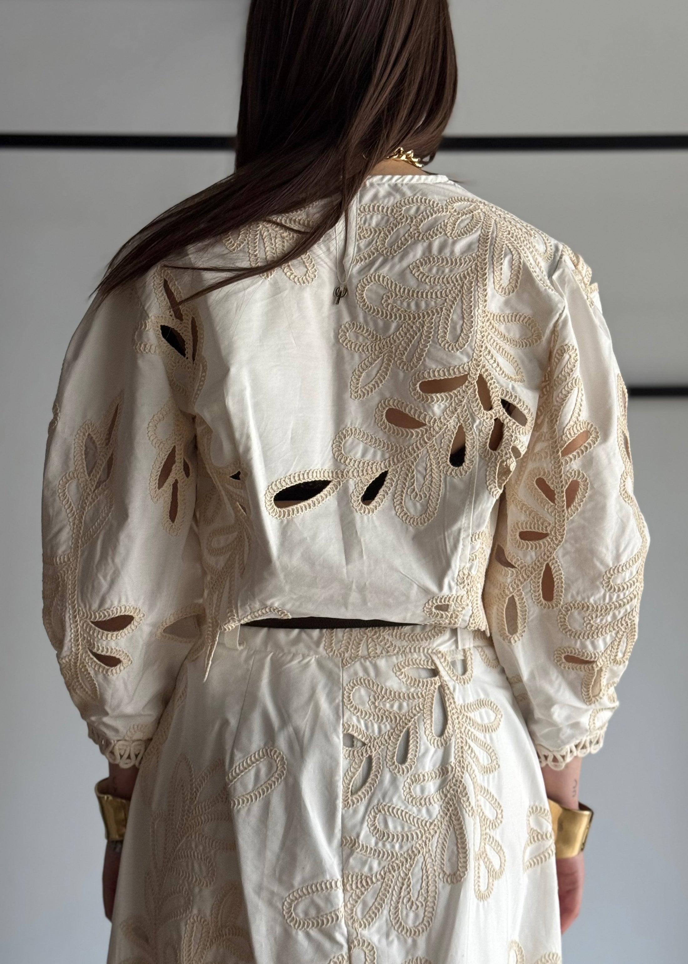 Camicia cropped PHILIALOFT ricamata