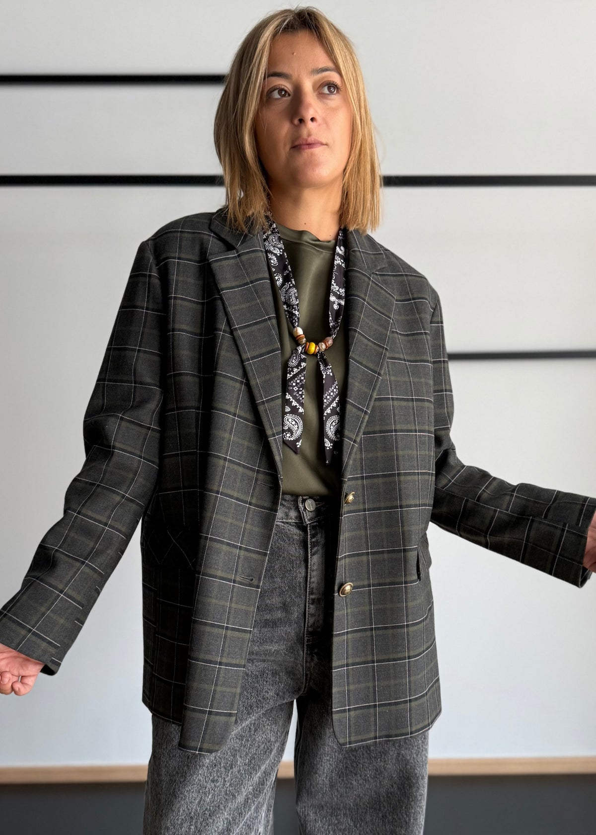 Blazer tartan con foulard - ZAHJR
