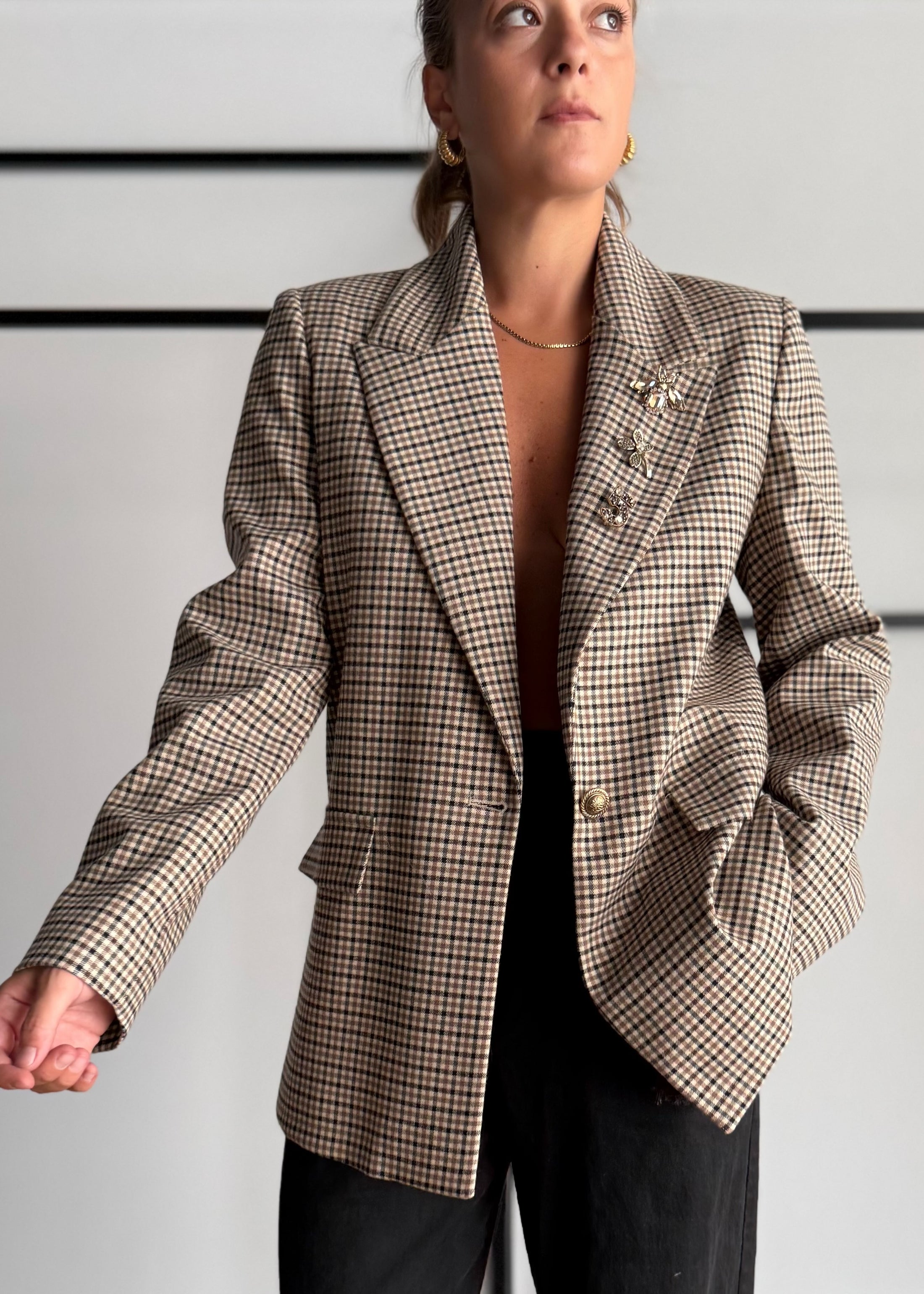 Giacca check con spille gioiello - ZAHJR