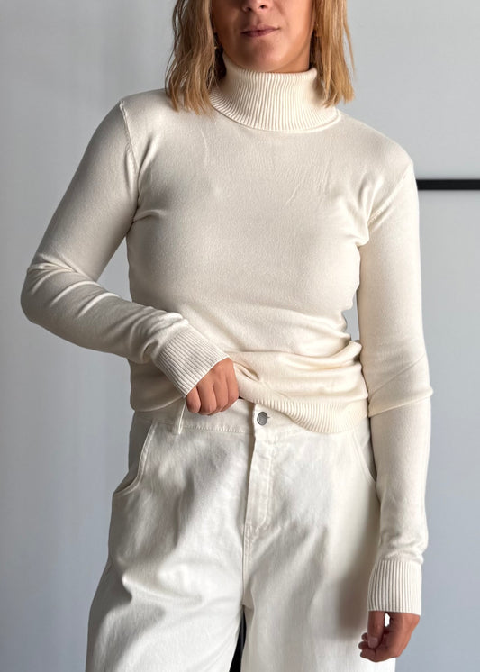 Dolcevita in maglia latte - ZAHJR