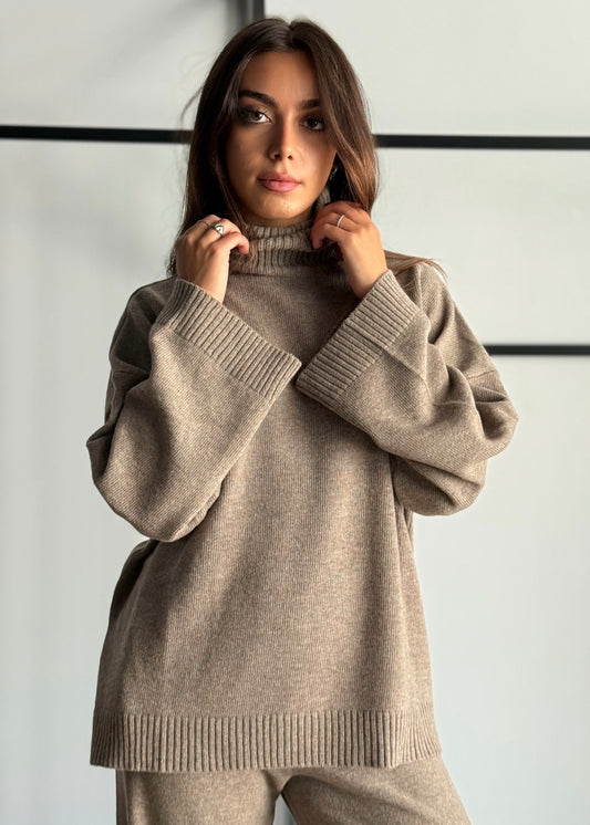Maglia dolcevita oversize -KONTATTO