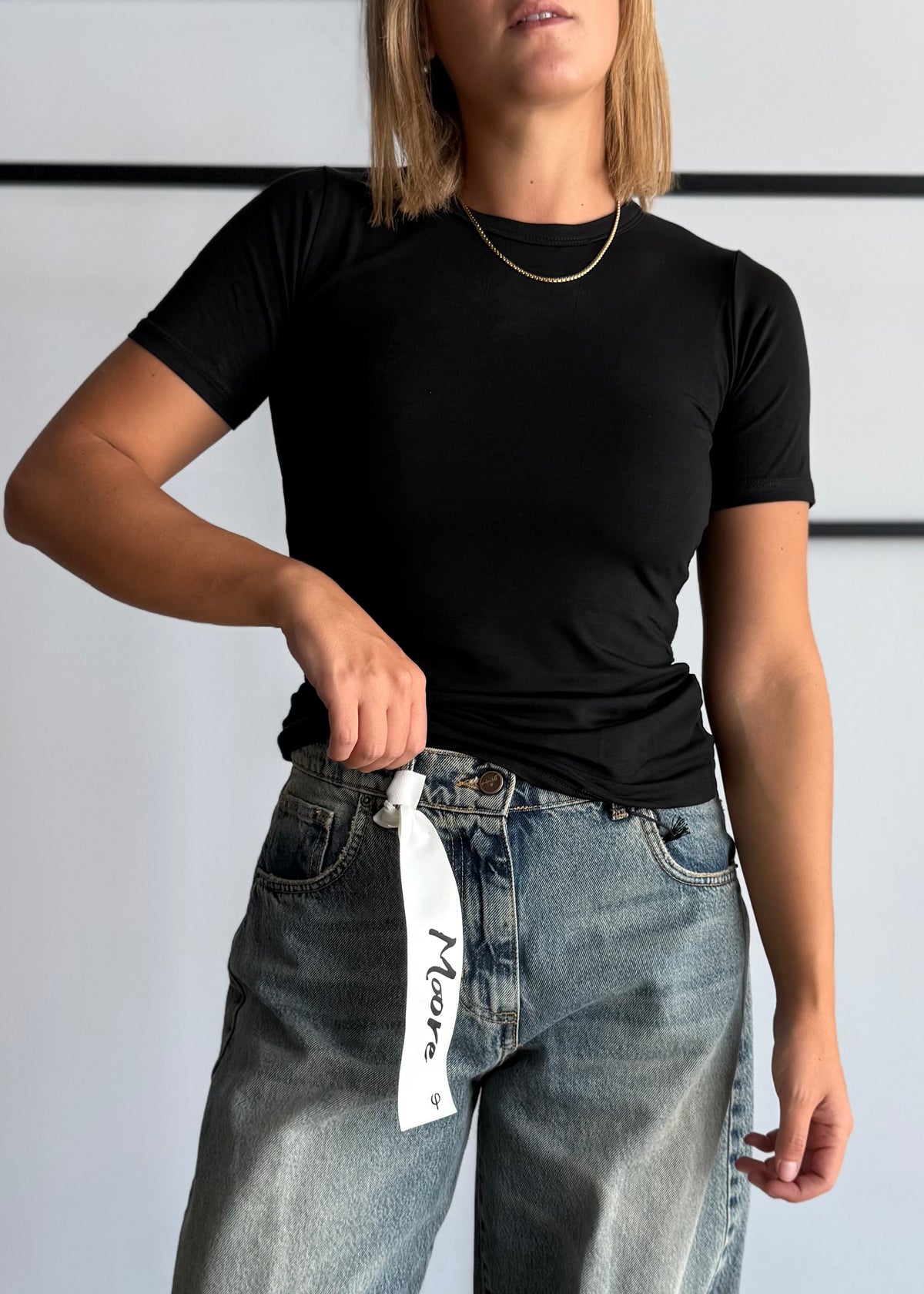 T-shirt basic nera - ZAHJR