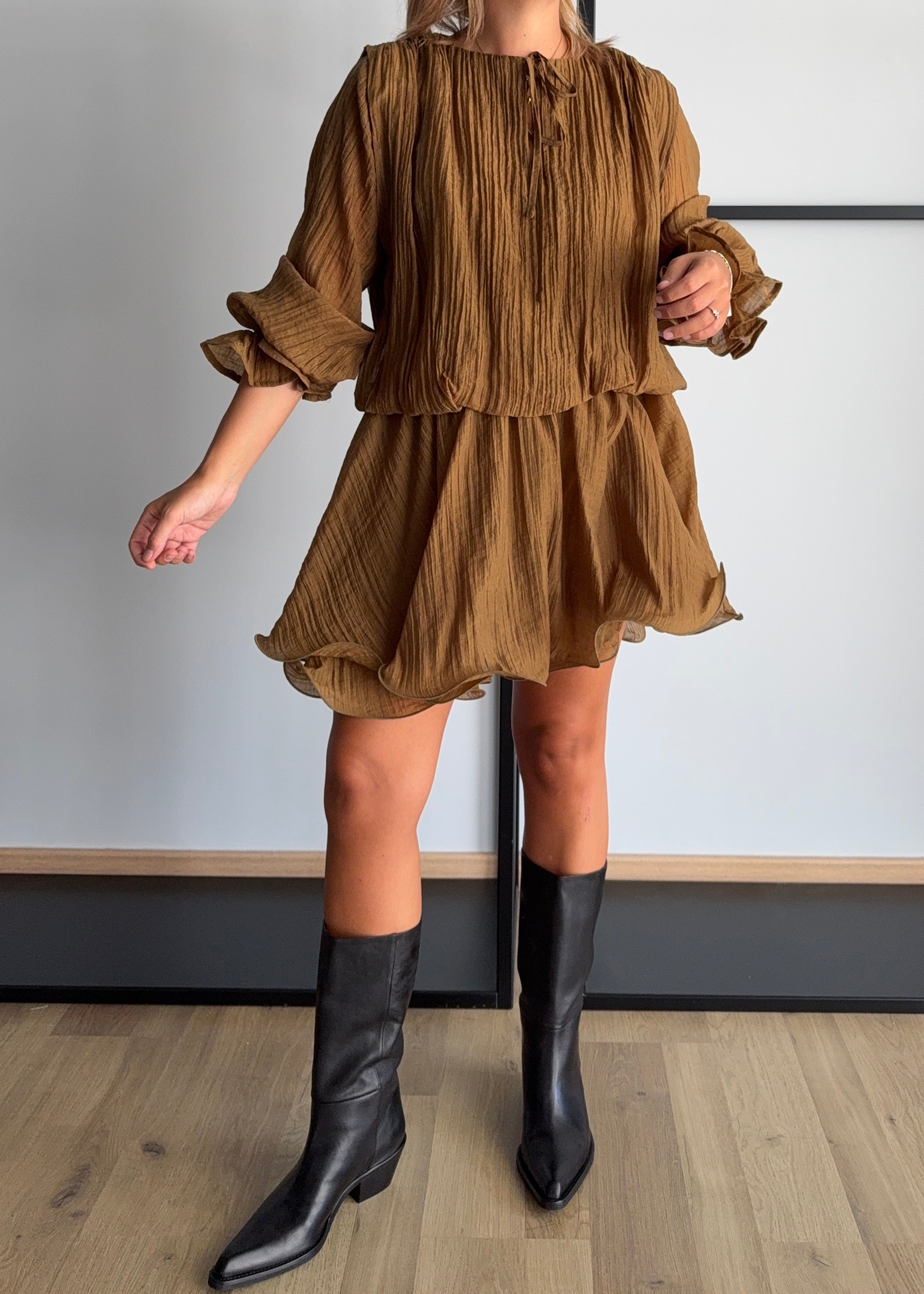 Vestito olio con balze - KONTATTO