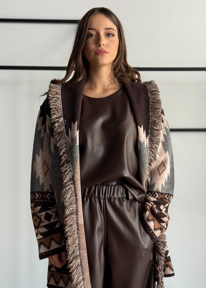 Cardigan jacquard etnico con frange e cintura -KONTATTO