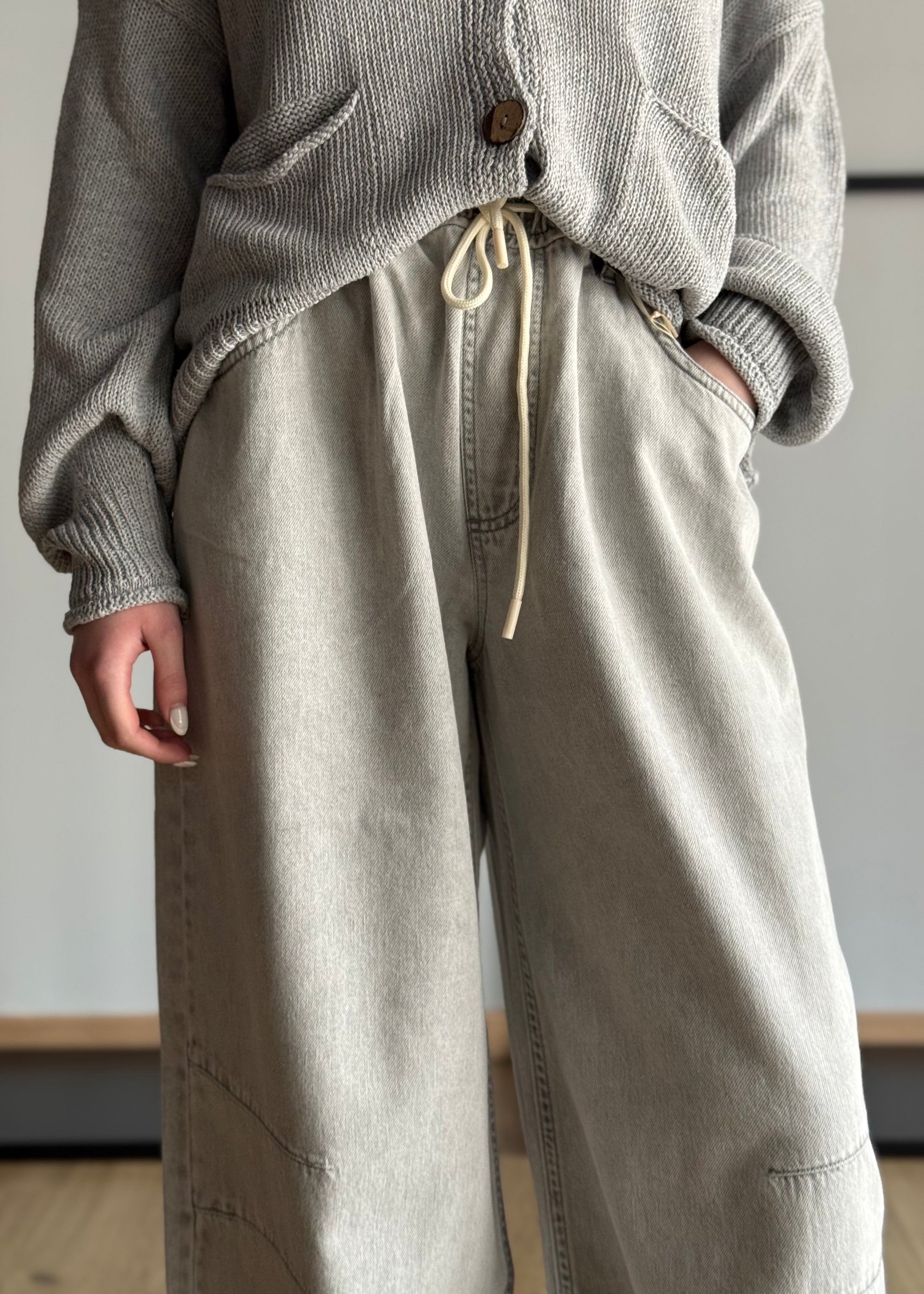 Jeans KONTATTO modello jogger