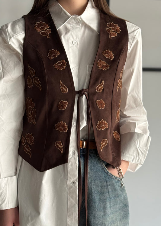 Gilet ZAHJR in suede con ricami