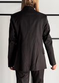 Carica l'immagine nel visualizzatore della galleria, Blazer nero doppiopetto sartoriale - ZAHJR
