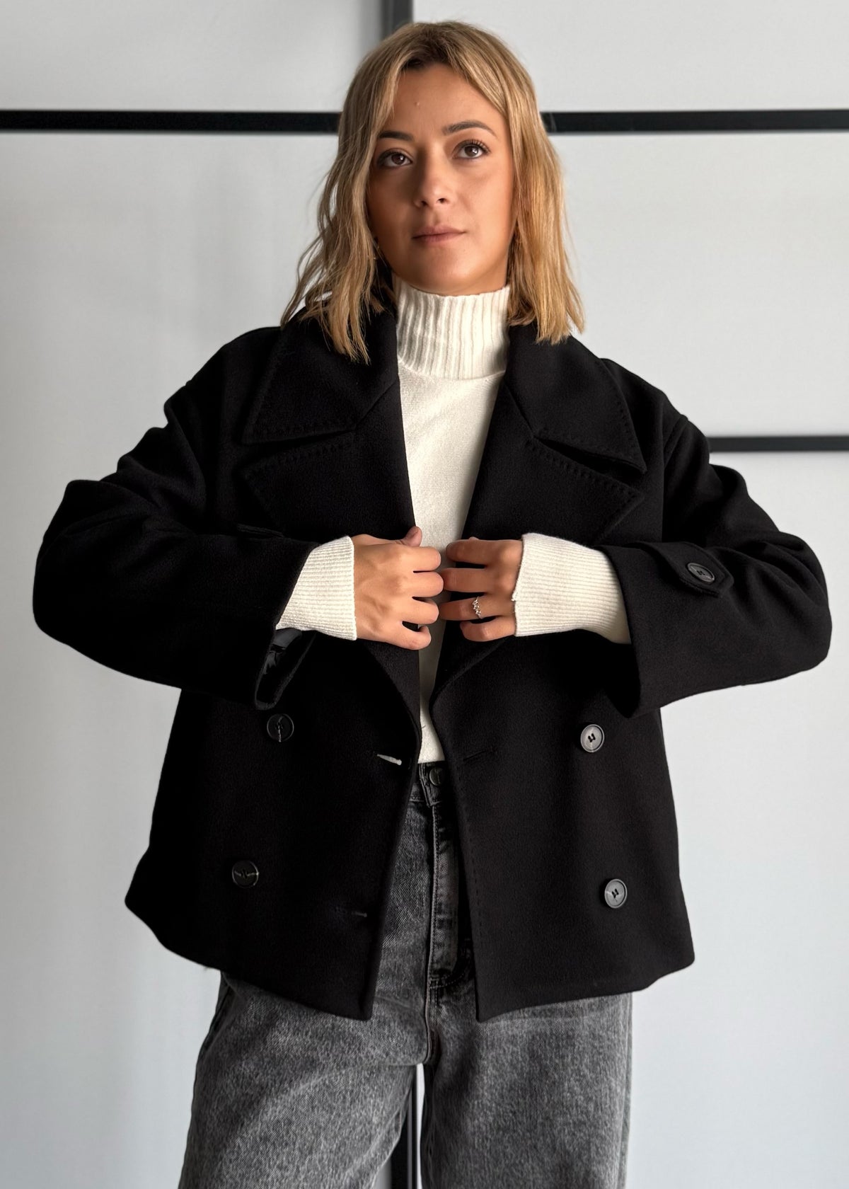 Cappotto doppiopetto nero con maxi revers - ZAHJR