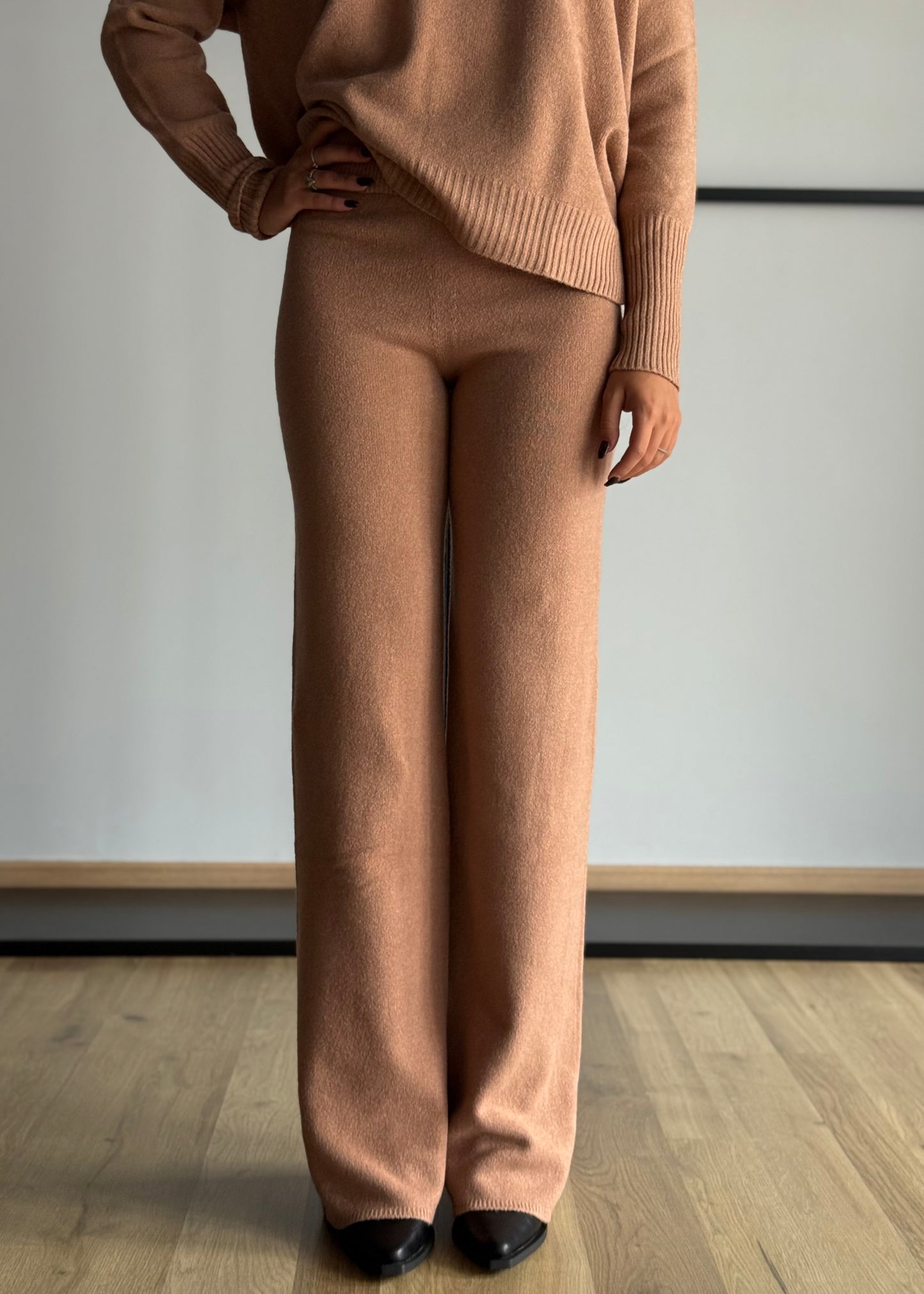 Pantalone in viscosa a palazzo -KONTATTO