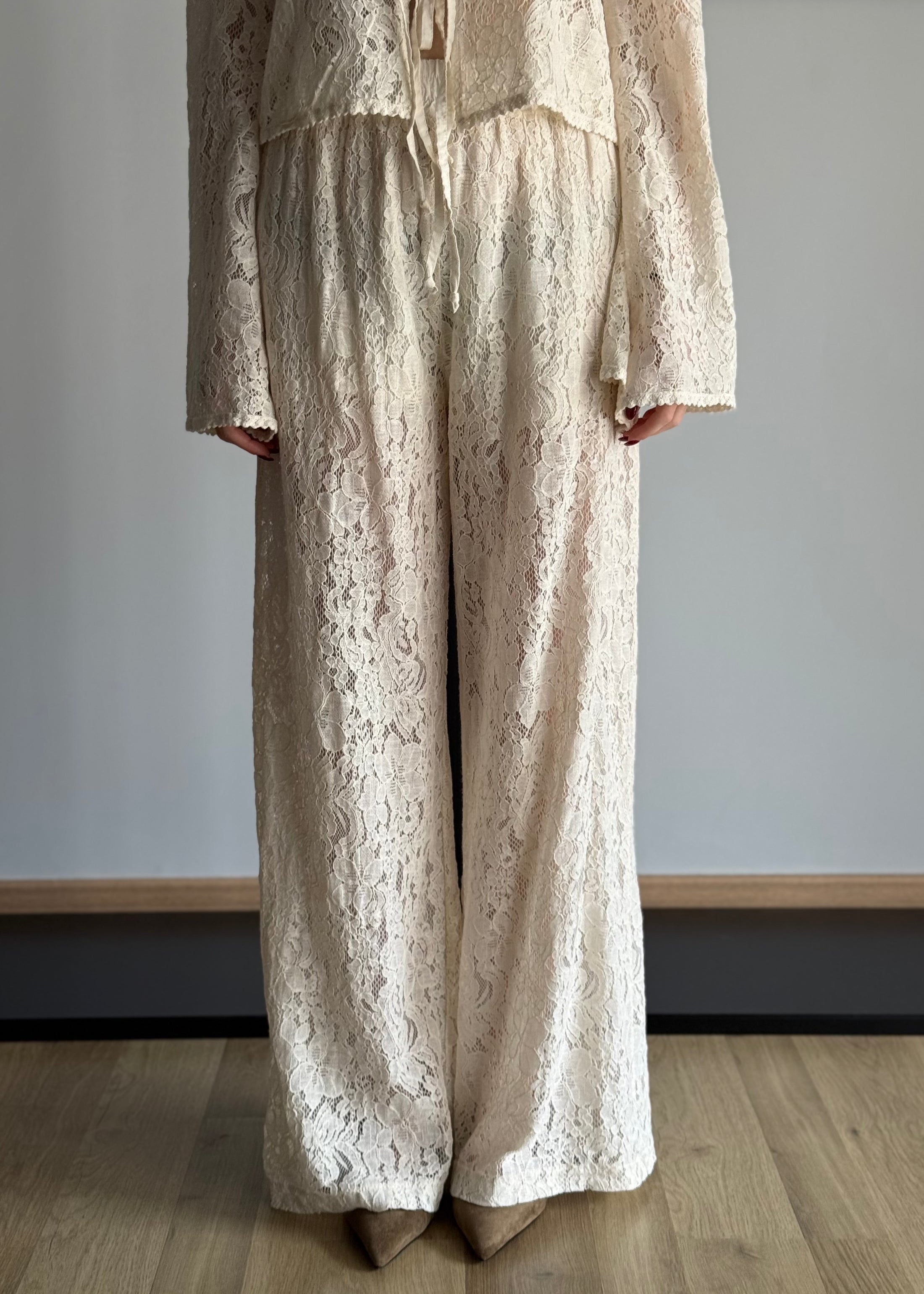 Pantalone KIKISIX in pizzo