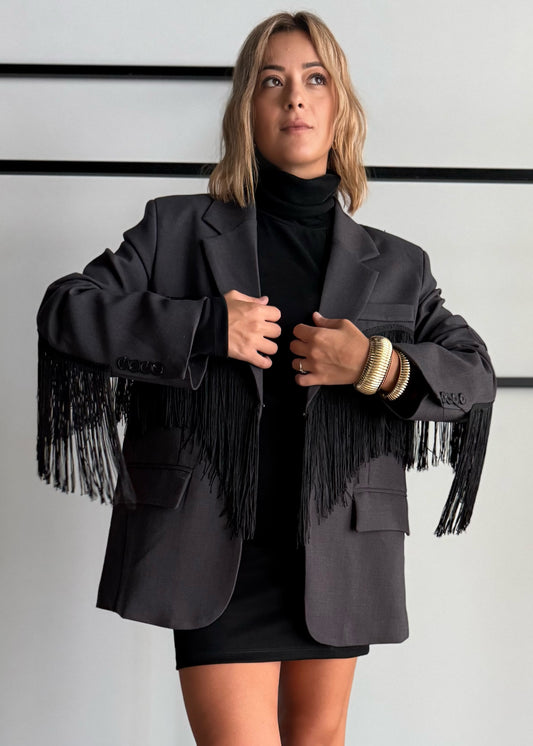 Blazer oversize con frange