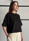 Carica l'immagine nel visualizzatore della galleria, T-shirt THEVICE crop nero
