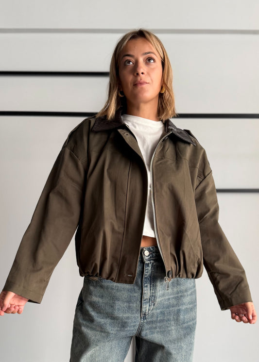 Giacca Bomber militare con Collo in Ecopelle
