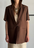 Carica l'immagine nel visualizzatore della galleria, Blazer monopetto ZAHJR moro con foulard
