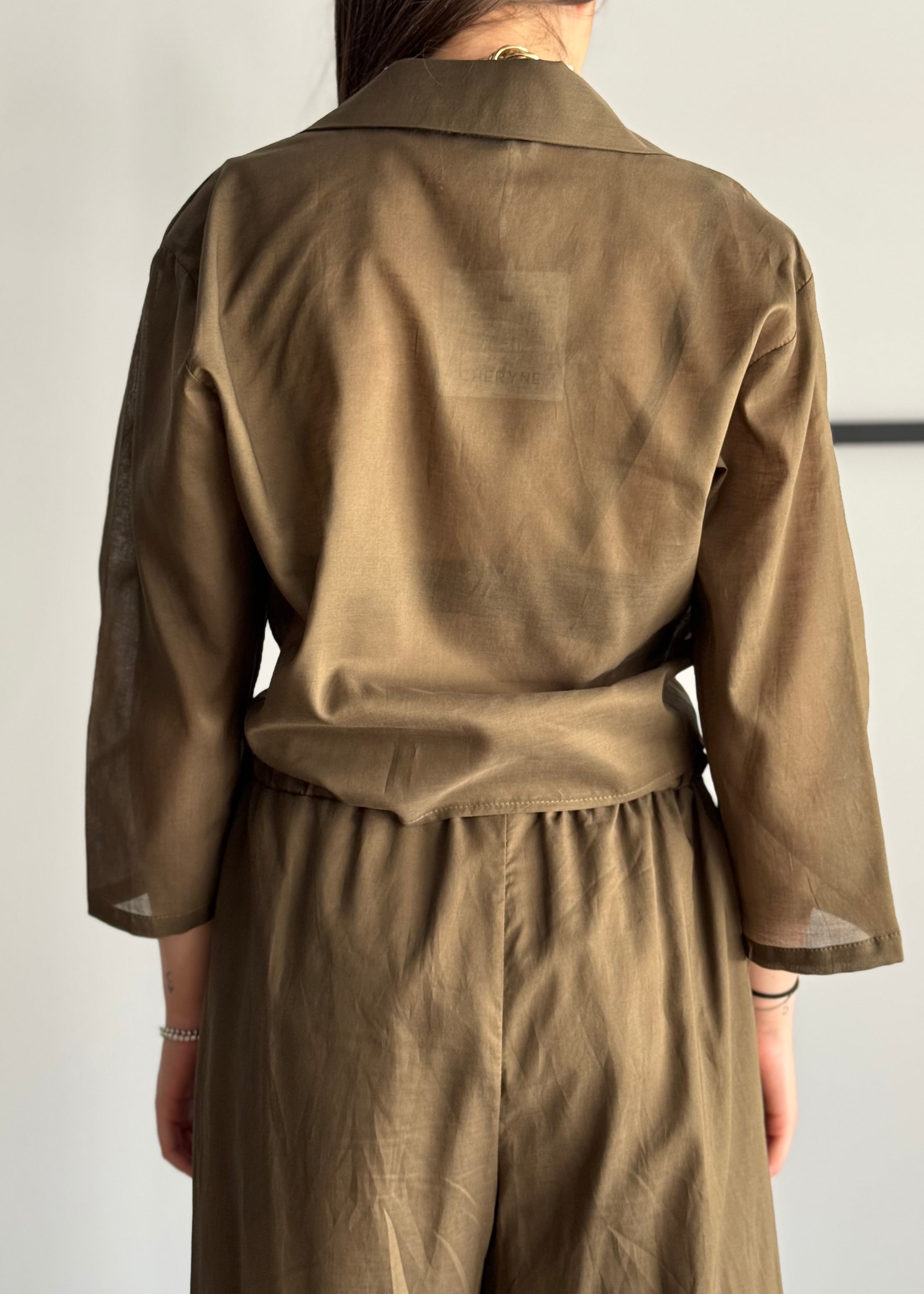 Camicia corta militare da annodare