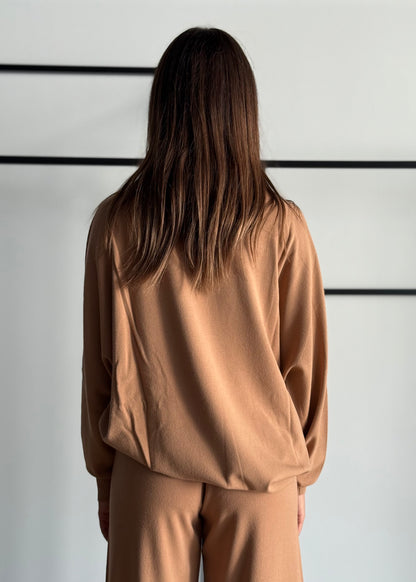 Maglia in viscosa scollo a V -KONTATTO