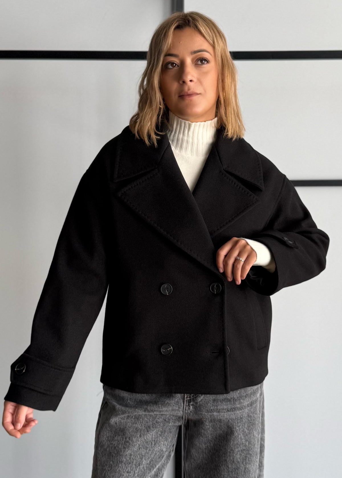 Cappotto doppiopetto nero con maxi revers - ZAHJR