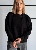 Carica l'immagine nel visualizzatore della galleria, Maglia over nero con micro paillettes - ZAHJR
