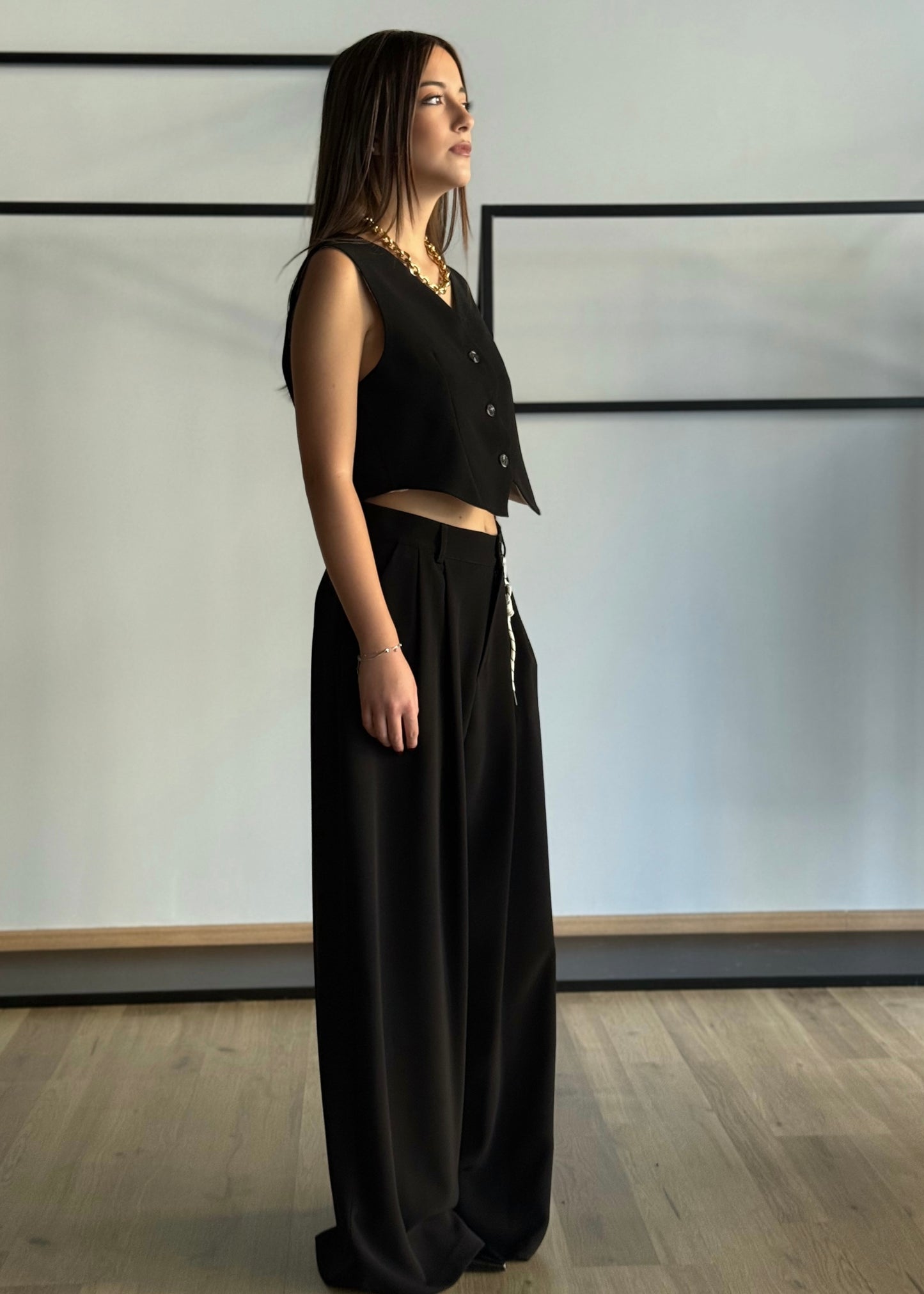 Coordinato gilet e pantalone palazzo in tessuto fluido -PHILIALOFT