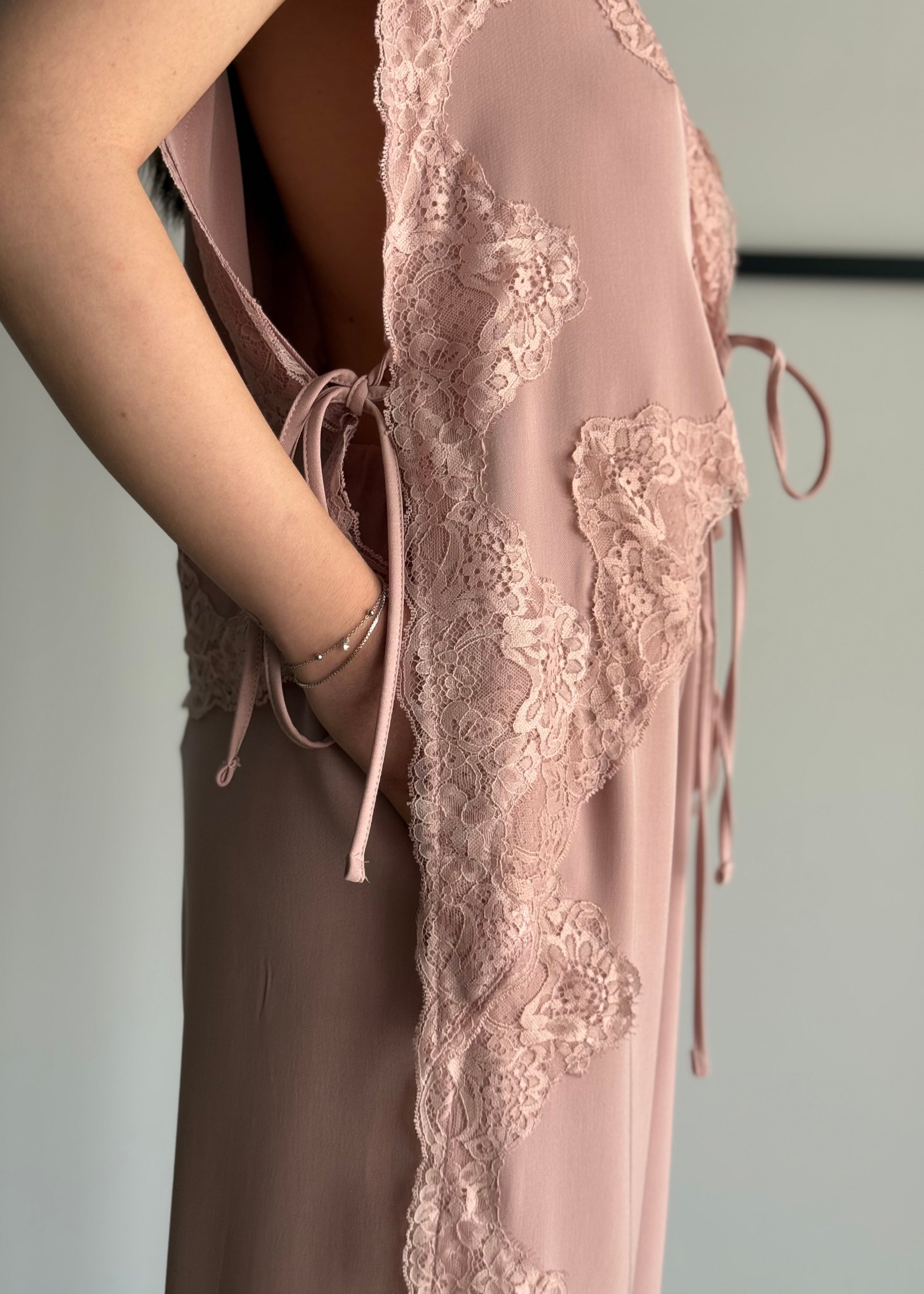 Gilet PHILIALOFT con pizzo