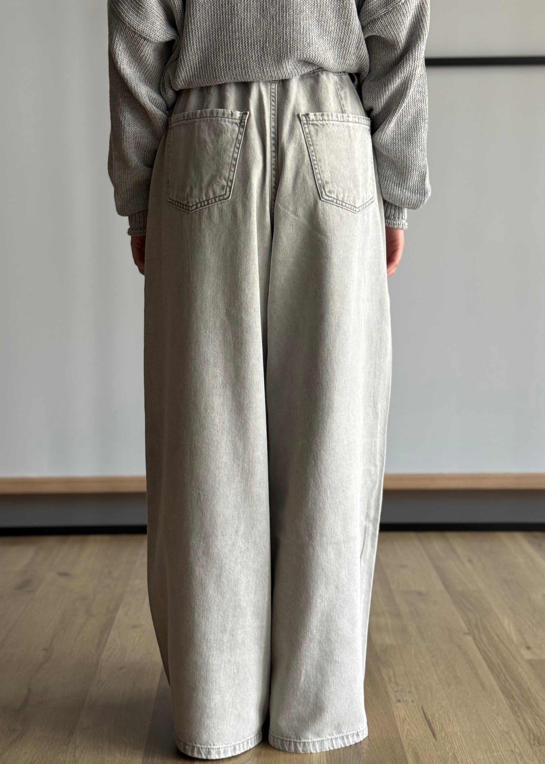 Jeans KONTATTO modello jogger