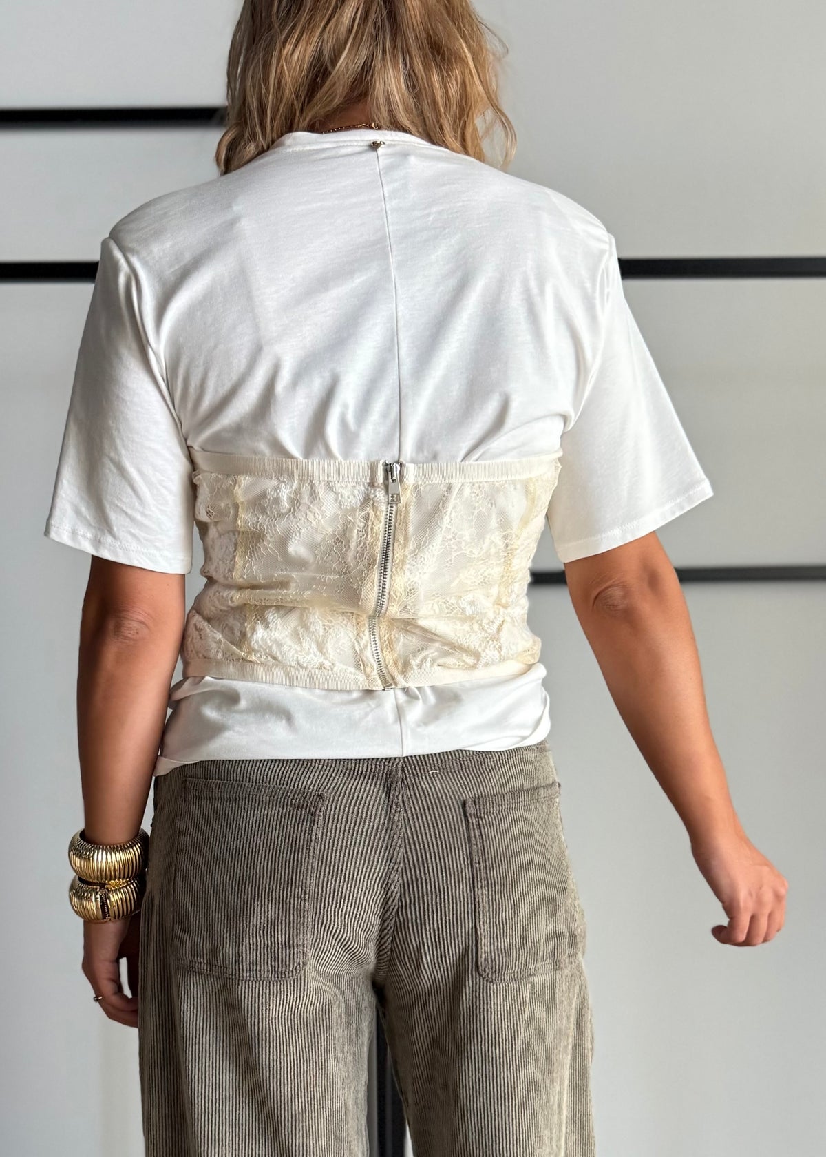 T-shirt con corsetto in pizzo - PHILIALOFT