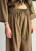 Carica l'immagine nel visualizzatore della galleria, Pantalone palazzo militare
