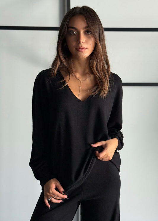 Maglia in viscosa scollo a V -KONTATTO