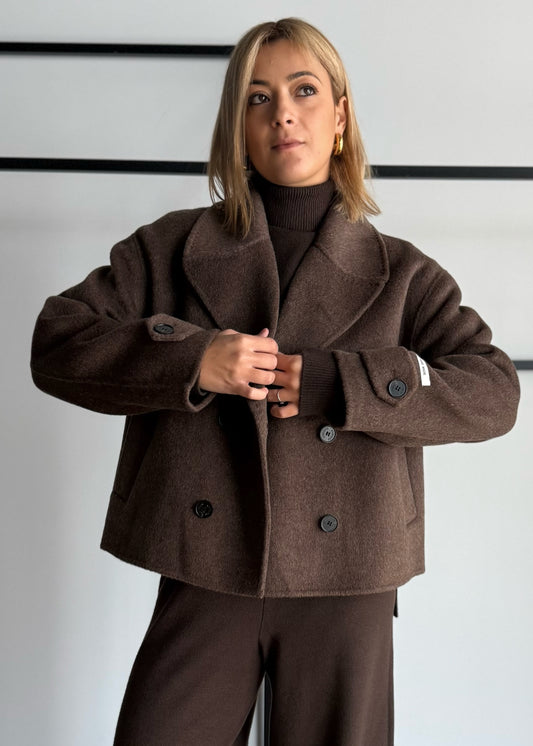 Cappotto corto doppiopetto con maxi revers - KONTATTO