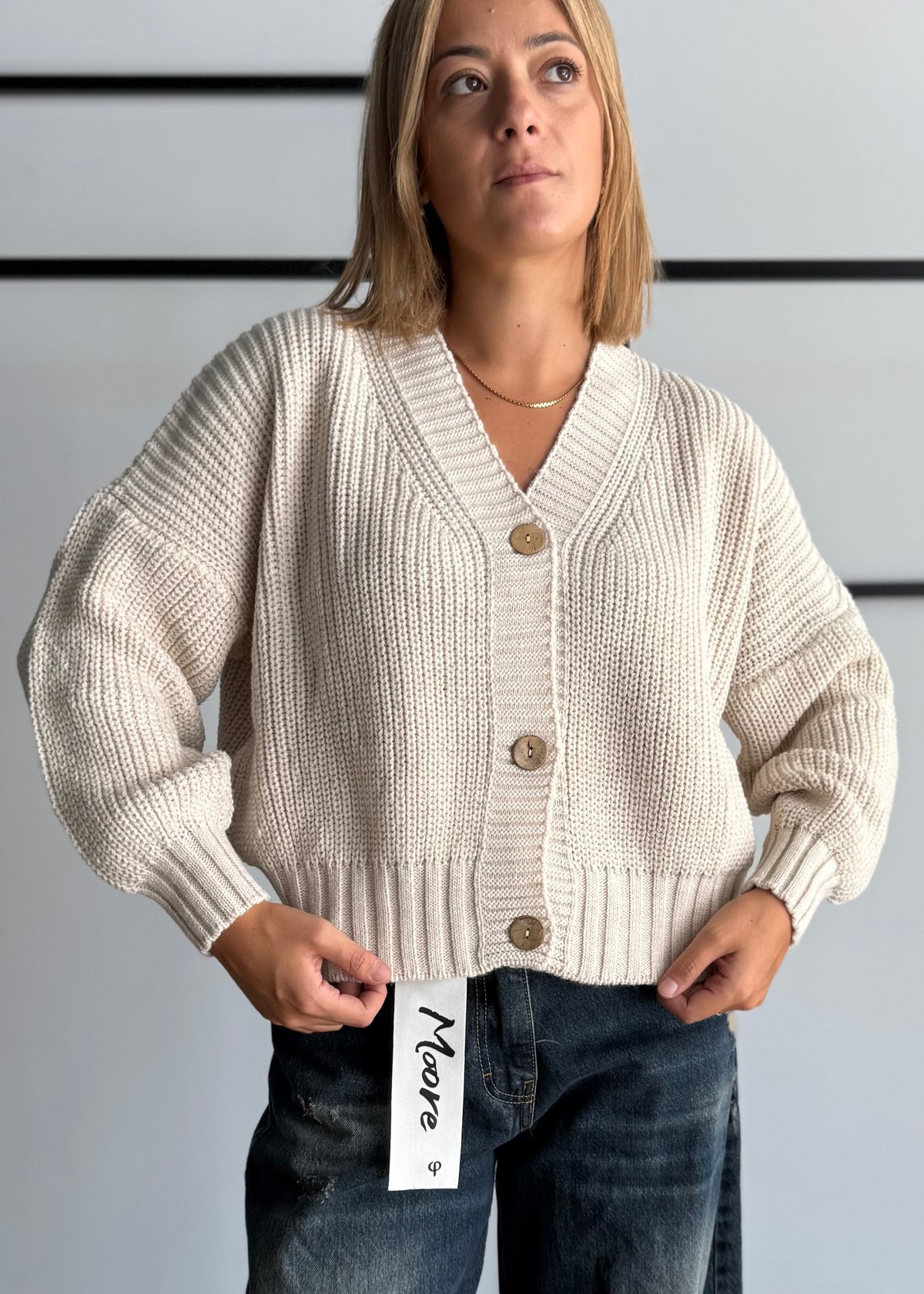 Cardigan chunky latte con bottoni - ZAHJR