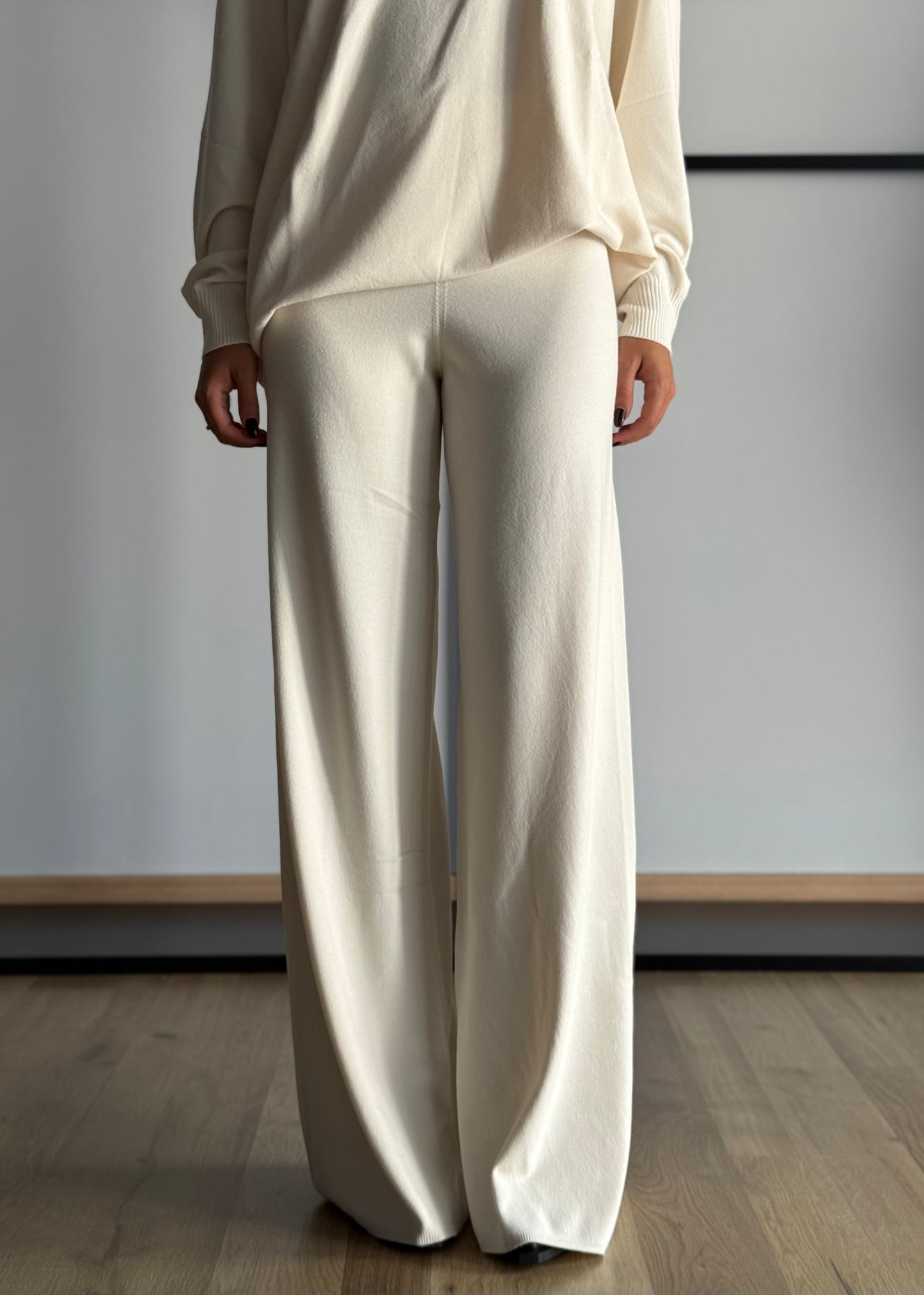 Pantaloni a palazzo -KONTATTO