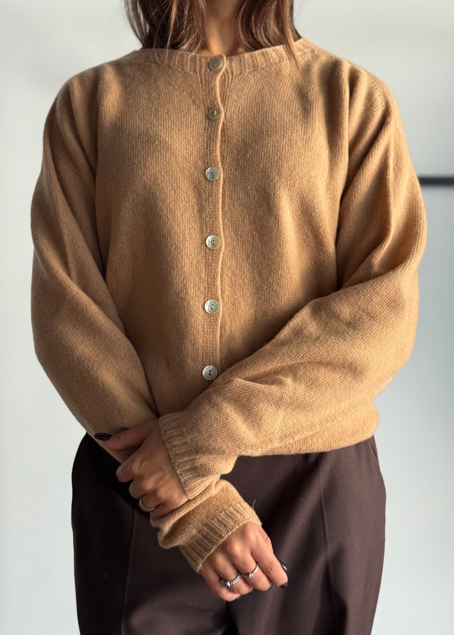 Cardigan corto in maglia -KONTATTO