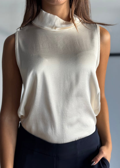 Top in viscosa con scollo lupetto -ZAHJR