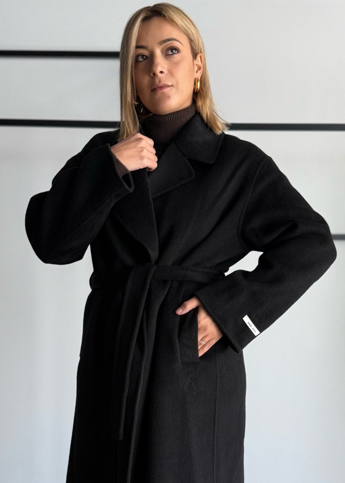 Cappotto lungo con cintura e sciarpa abbinata - KONTATTO