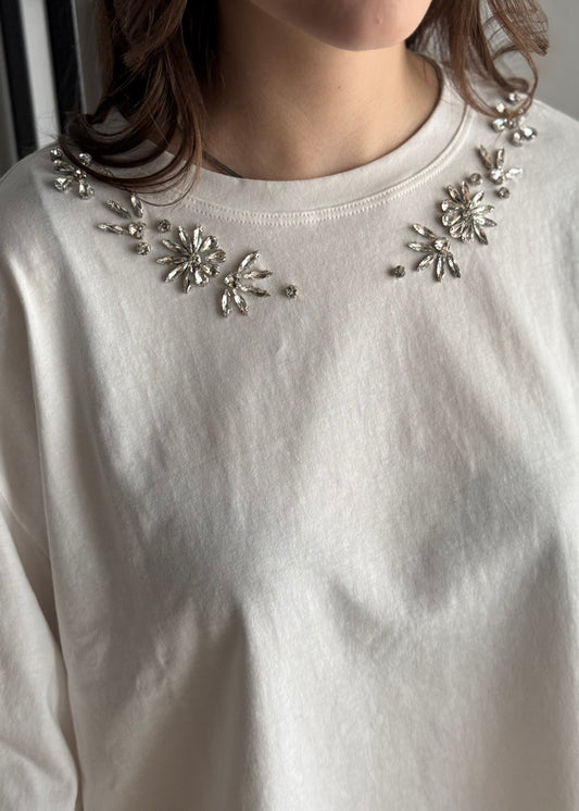 T-shirt ZAHJR con applicazioni gioiello