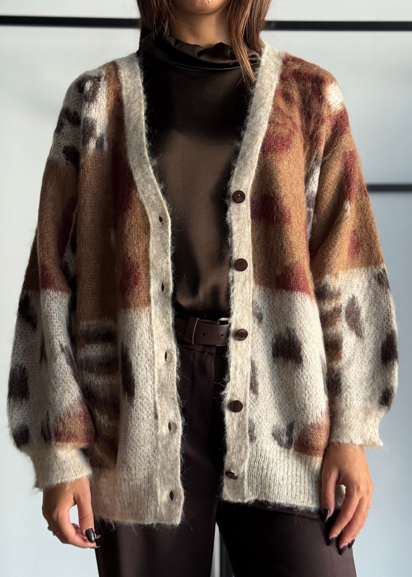 Cardigan morbido in fantasia animalier e geometrica -KONTATTO