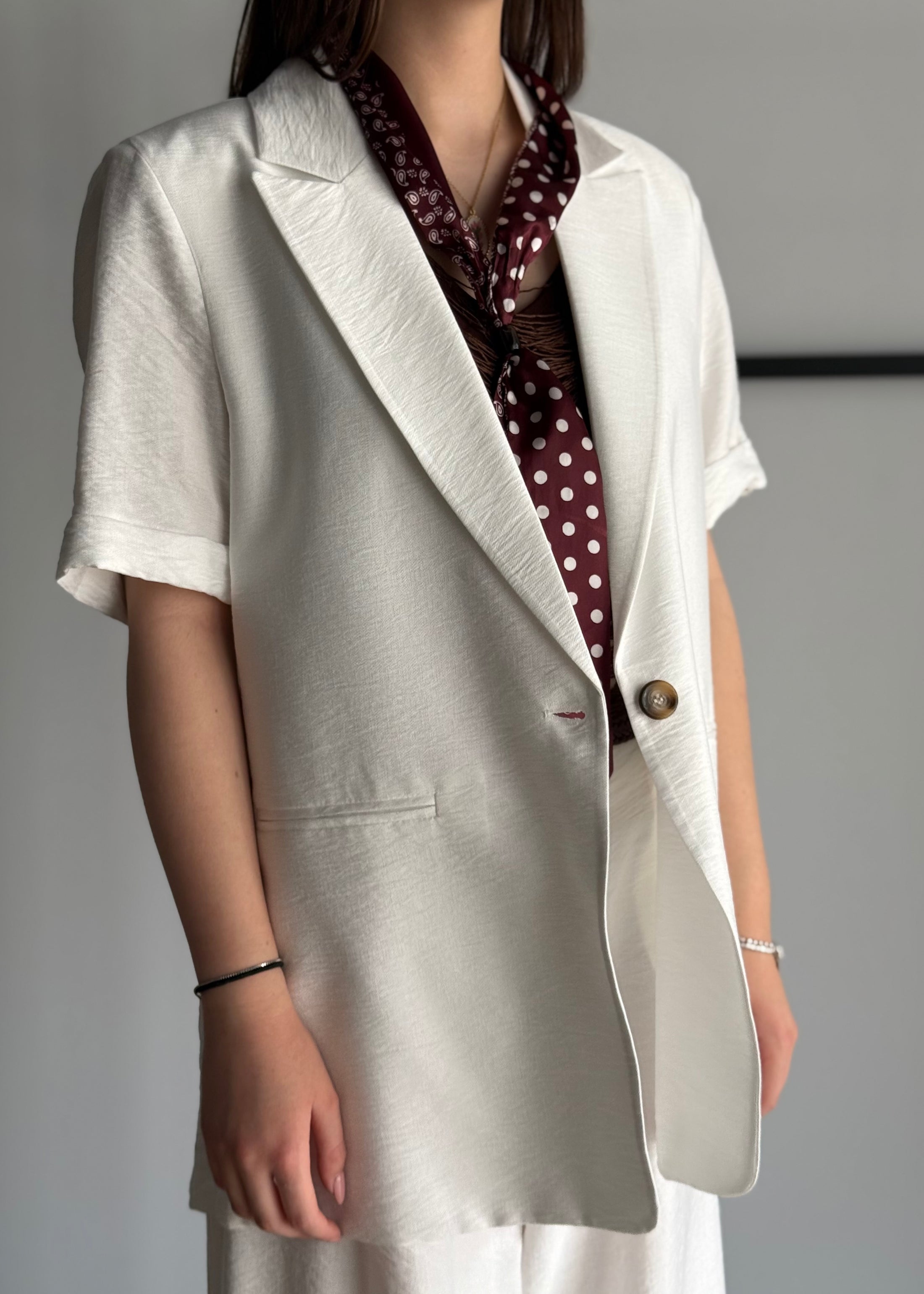 Blazer monopetto ZAHJR bianco con foulard