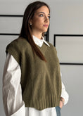 Carica l'immagine nel visualizzatore della galleria, Gilet ZAHJR in maglia militare
